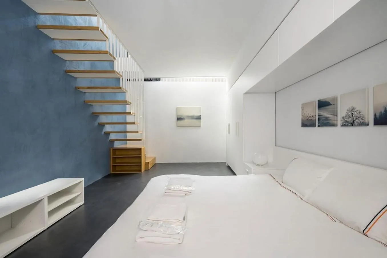 Newly Designed Central Modern Smart Duplex! #143 Istanbul